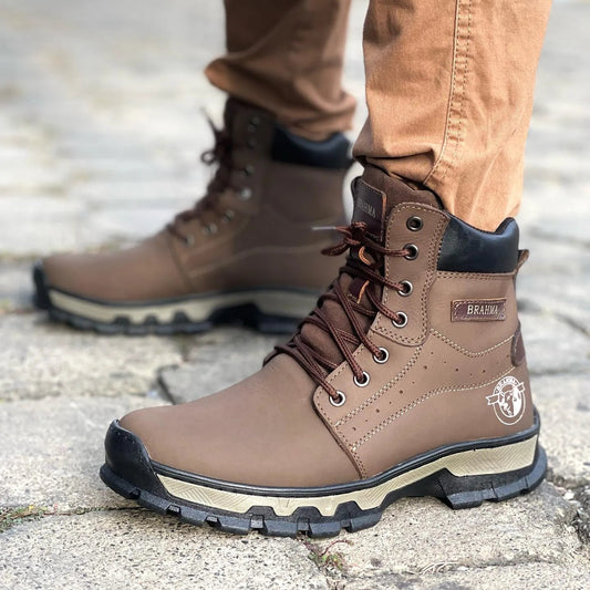 Botas Leather 2.0: Fuerza y Estilo en Cada Paso